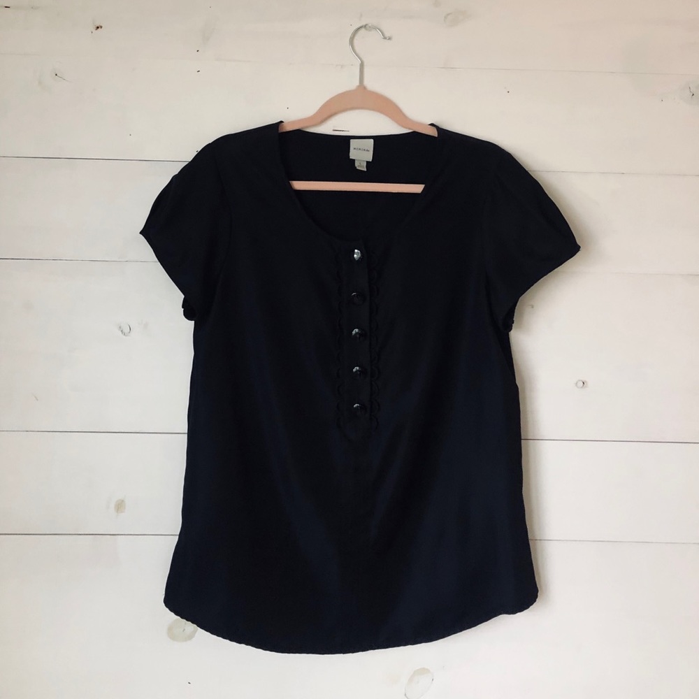 Women’s Large Black Short Sleeve Blouse